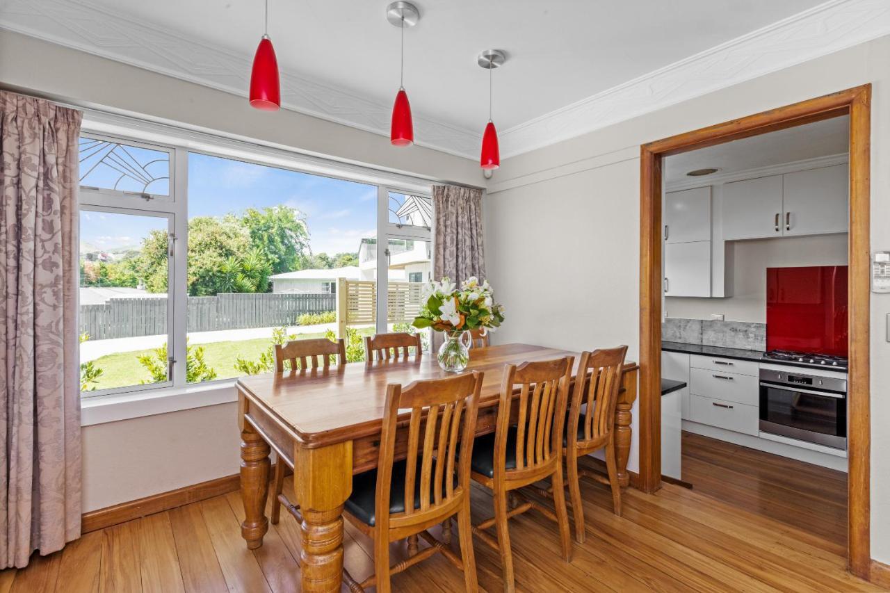 Live Large In The Village Havelock North Exteriér fotografie